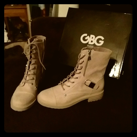 Suede booties - Picture 1 of 1